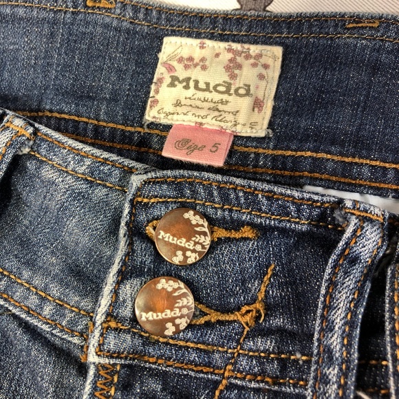 Mudd brand Low Rise Jean Shorts - Picture 2 of 5